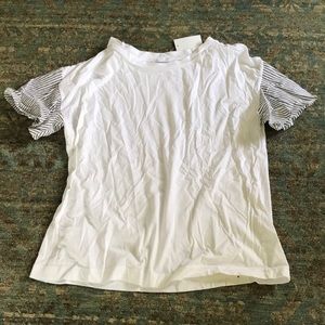 T shirt with striped sleeves